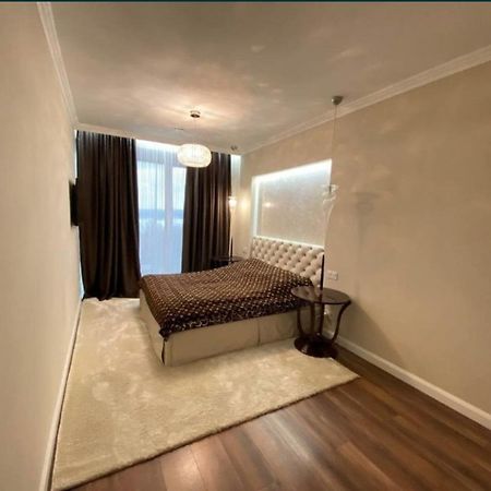Lux 1-Bedroom Panoramic View Most City Center Area Dnipro Luaran gambar