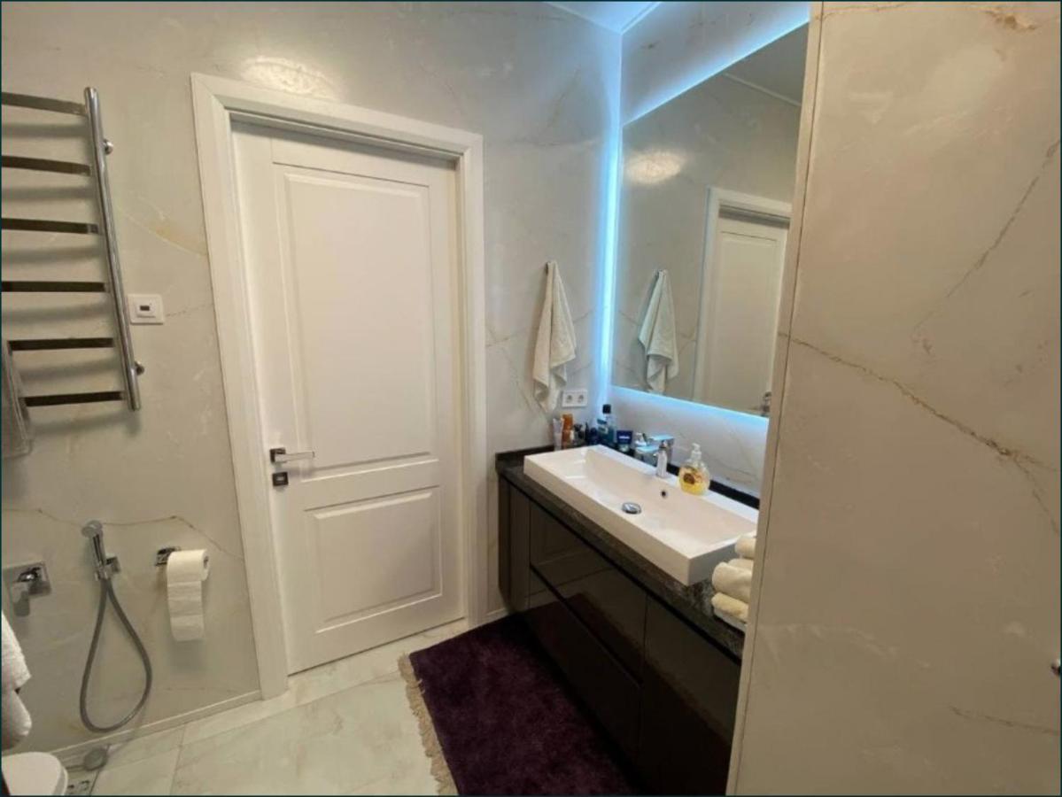 Lux 1-Bedroom Panoramic View Most City Center Area Dnipro Luaran gambar