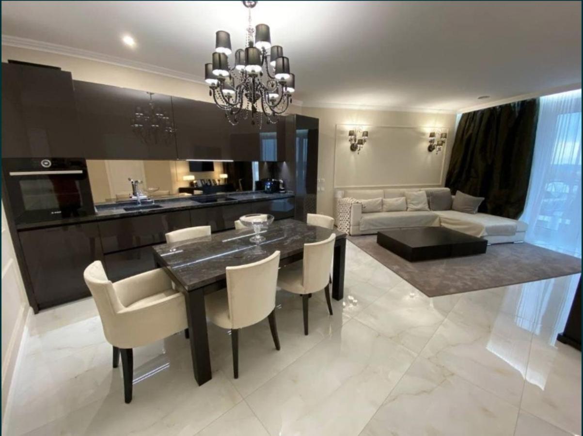 Lux 1-Bedroom Panoramic View Most City Center Area Dnipro Luaran gambar